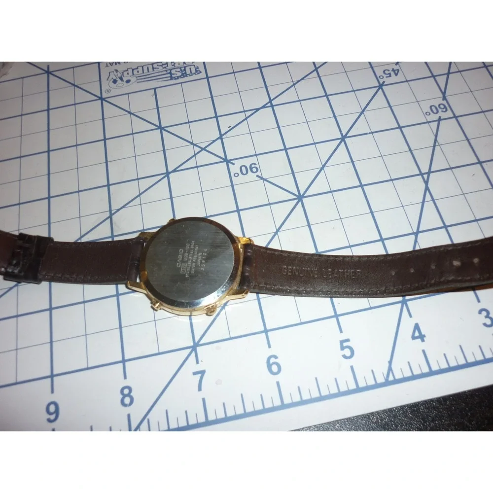 RARE Vintage Casio MQB-100 Chronograph Watch 1323 Japan Gold‎ Tone Clean - FS